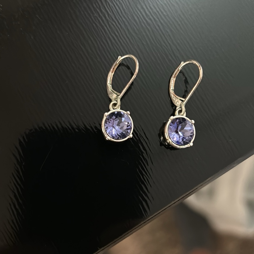 Drop earrings